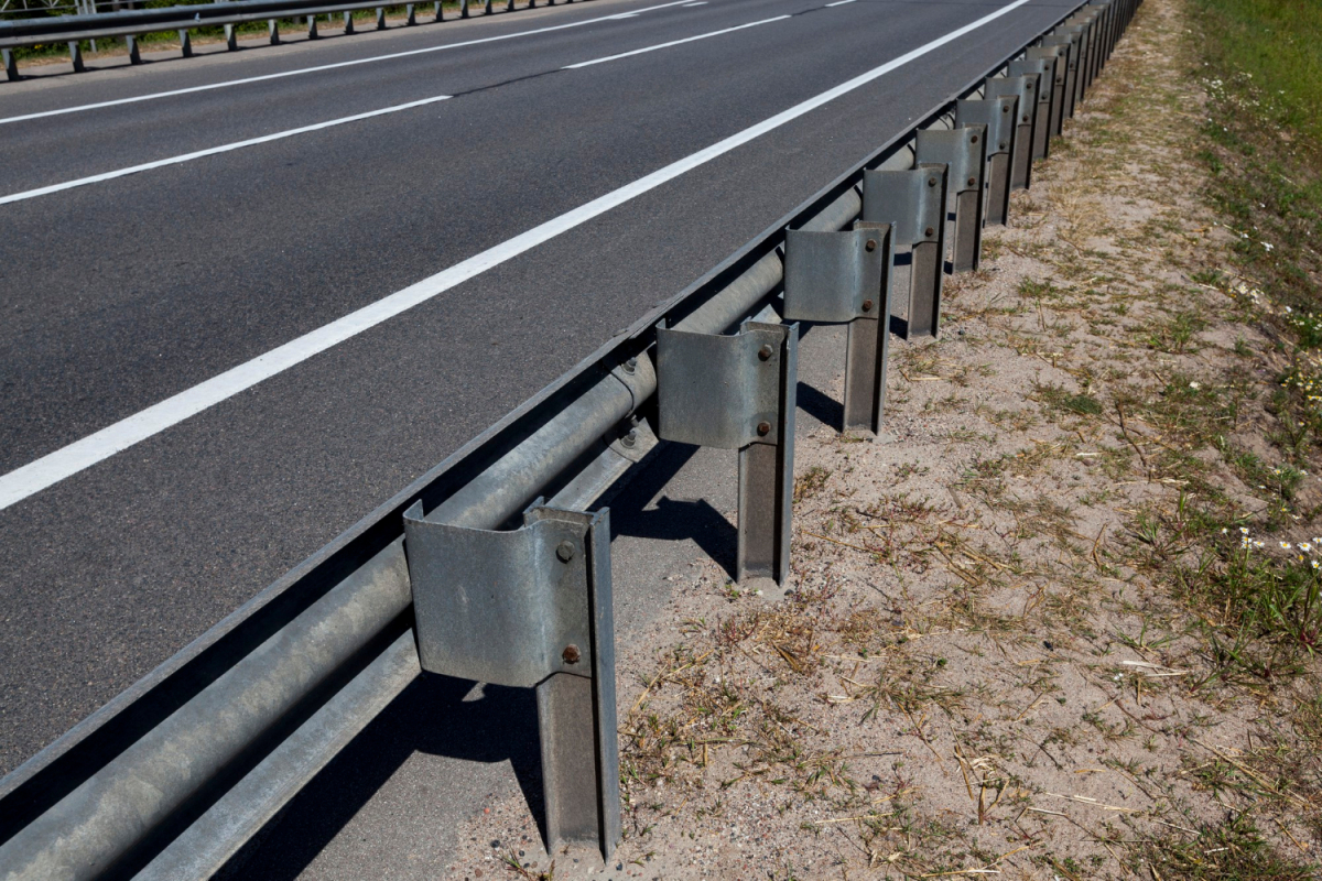 The Importance of Proper Anchoring in Guardrail Installation