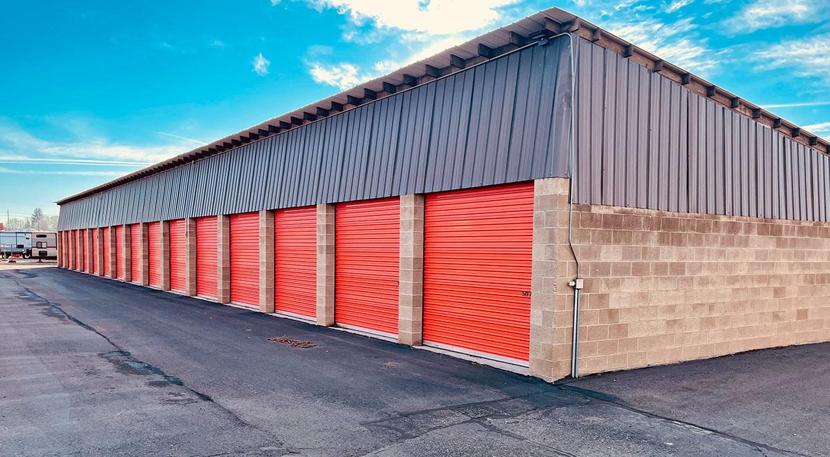 how to choose access control for self storage property